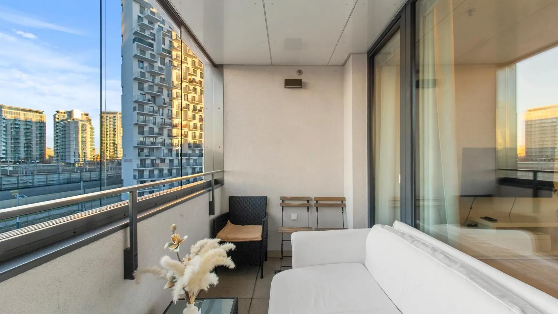At Hauptbahnhof, Close To Belvedere I Balcony With A View Vienna